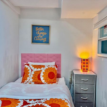 Private Tiny Room On The 1St Floor With Shared Bathroom Near Airport And Downtown Seattte Seattle Exterior foto